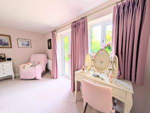 Photo 28- click for photo gallery